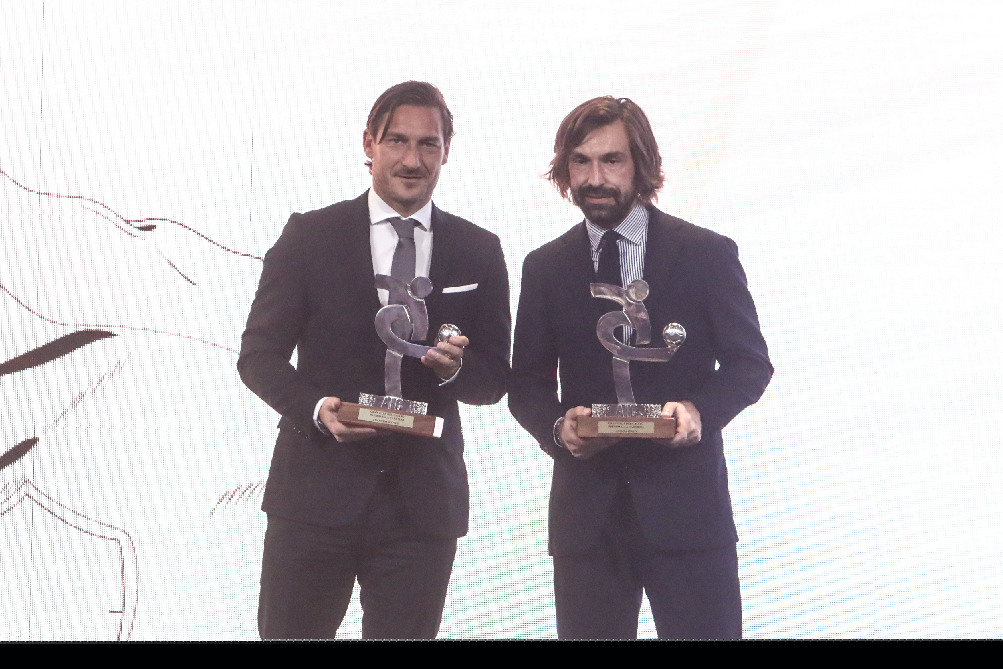 消防泄压口安装